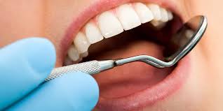 Oral Implantologist And Oral and Maxillofacial Pathologist